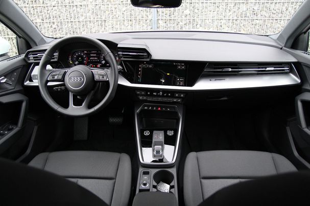 Audi A3 35 S-line Sportback 110 kW image number 15