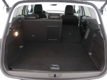 Car image 37