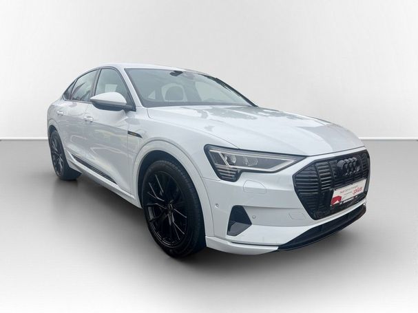 Audi e-tron 55 quattro Sportback Advanced 300 kW image number 2