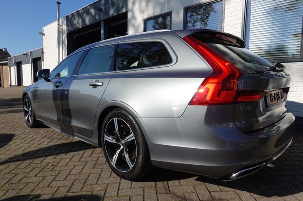 Volvo V90 T4 140 kW image number 36