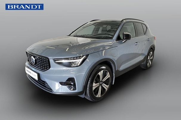 Volvo XC40 Recharge T4 Plus Dark 157 kW image number 1