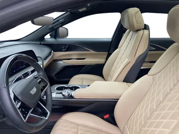 Car image 27