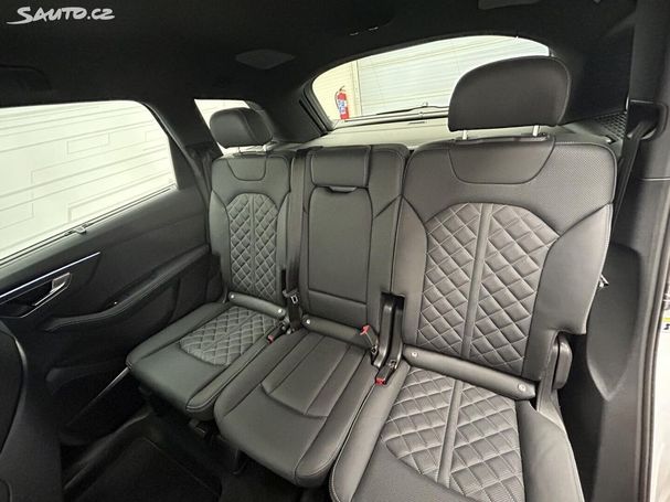 Audi SQ7 TFSI quattro 373 kW image number 16