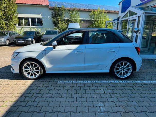 Audi A1 1.0 TFSI S-line Sportback ultra 70 kW image number 5