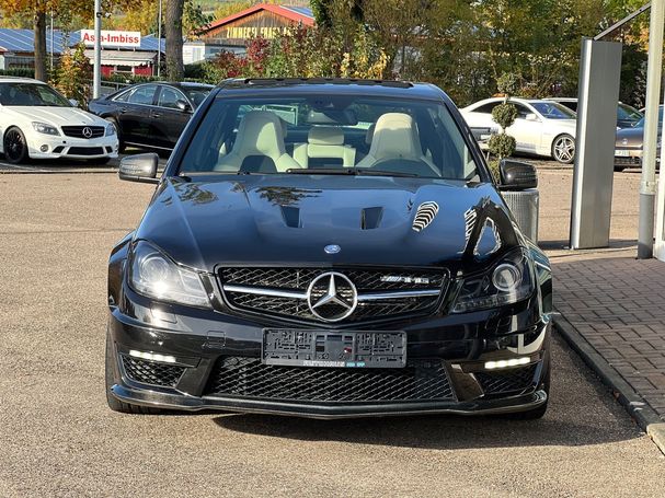 Mercedes-Benz C 63 AMG 373 kW image number 11