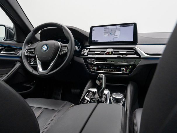 BMW 530 Touring 215 kW image number 47