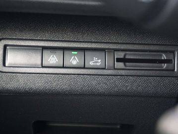 Car image 36