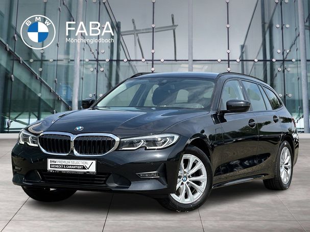 BMW 320d Touring xDrive Advantage 140 kW image number 1