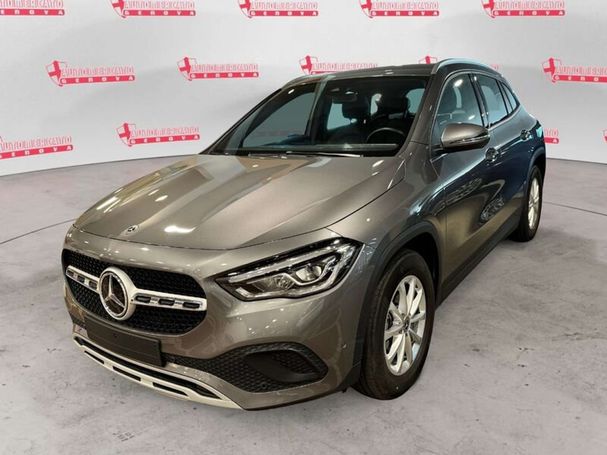 Mercedes-Benz GLA 200 120 kW image number 1