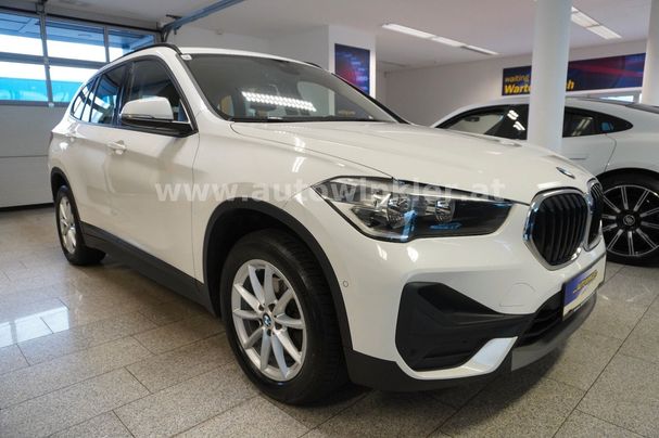 BMW X1 xDrive18d 110 kW image number 3