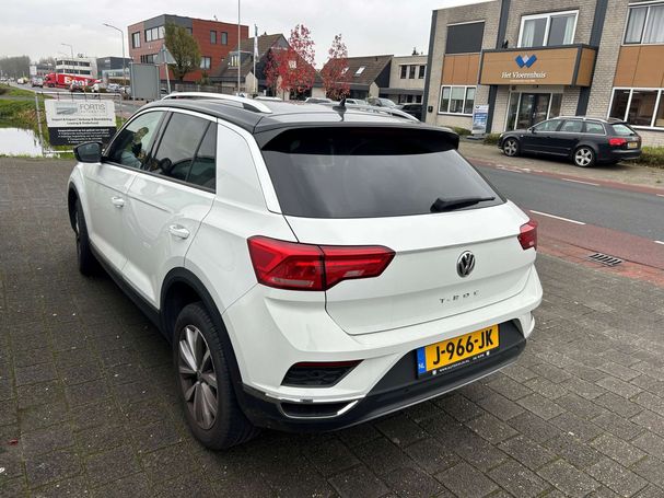 Volkswagen T-Roc 1.5 TSI Style DSG 110 kW image number 3