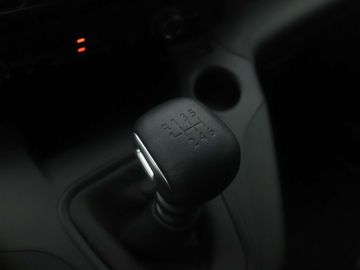 Car image 31