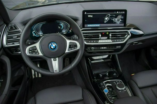 BMW iX3 Inspiring 210 kW image number 18