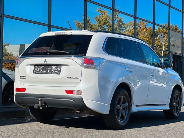 Mitsubishi Outlander 4WD Invite 110 kW image number 4