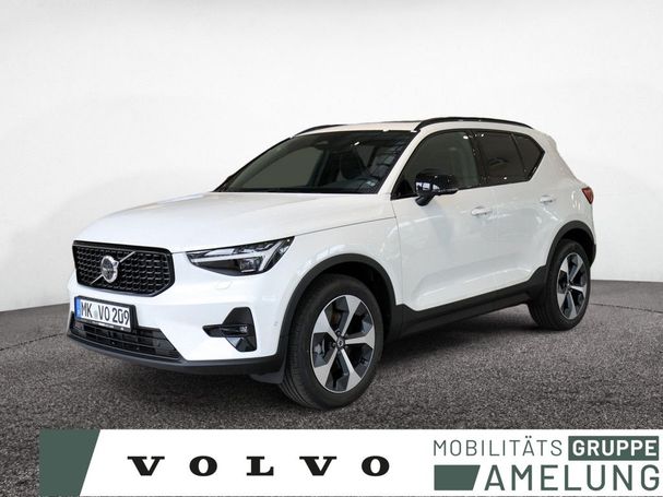 Volvo XC40 B4 Plus Dark 145 kW image number 1