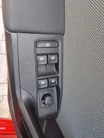 Car image 42