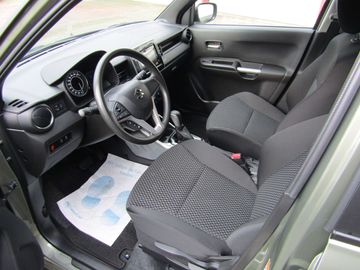 Car image 9