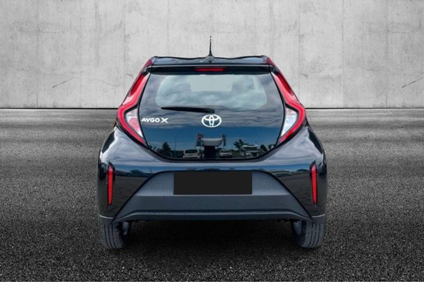 Toyota Aygo X 1.0 VVT-i 53 kW image number 4