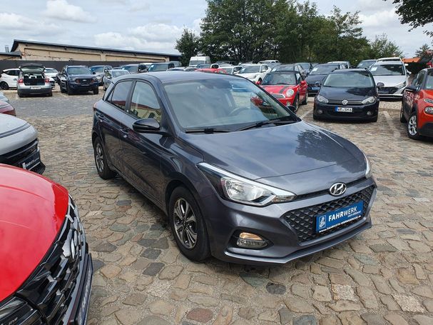 Hyundai i20 Blue 1.2 62 kW image number 7