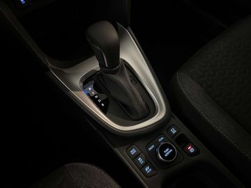 Car image 11