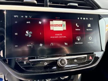 Car image 25