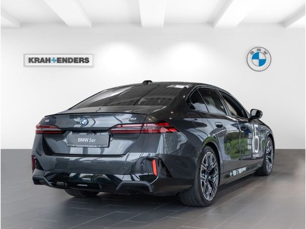 BMW i5 eDrive40 250 kW image number 3