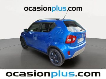 Car image 4