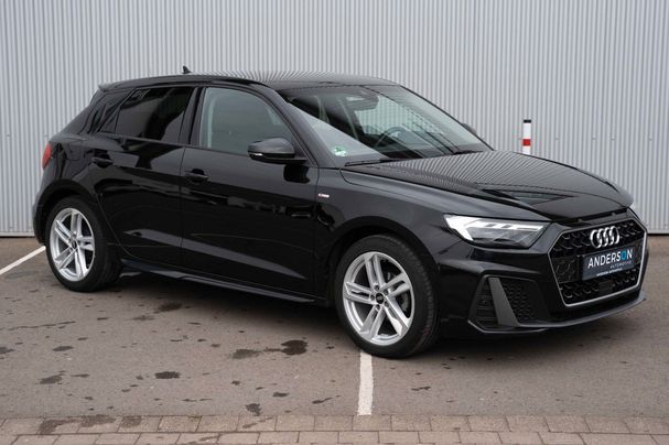 Audi A1 25 TFSI S-line Sportback 70 kW image number 2