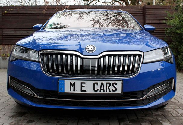 Skoda Superb Premium Edition 4x4 147 kW image number 8