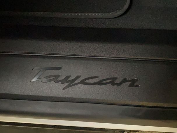 Porsche Taycan 350 kW image number 14