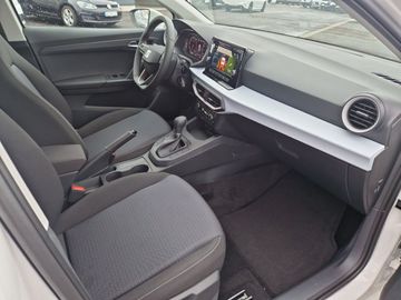 Car image 15