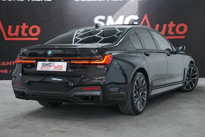 Car image 40