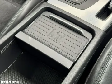 Car image 39
