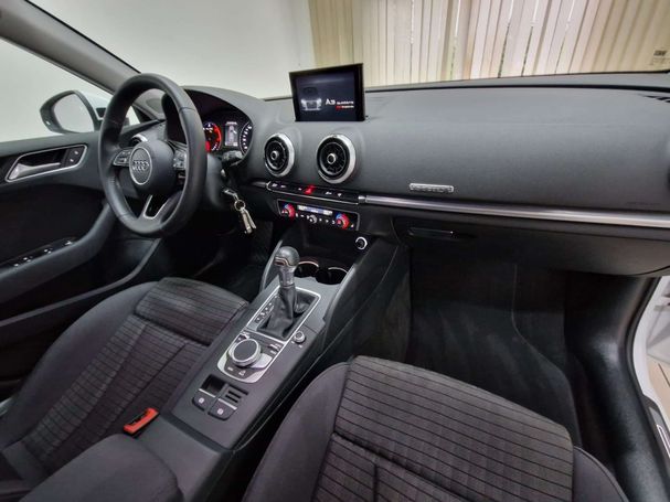 Audi A3 2.0 TDI S-line Sport Sportback 135 kW image number 9