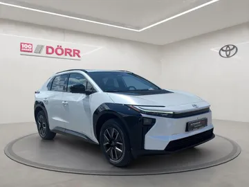 Car image 2