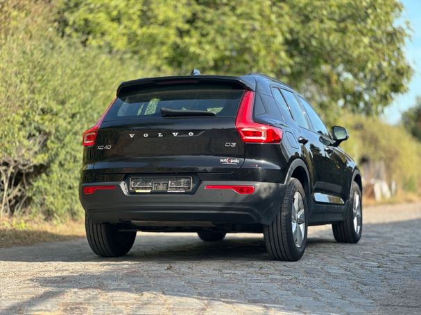 Volvo XC40 Momentum 110 kW image number 8