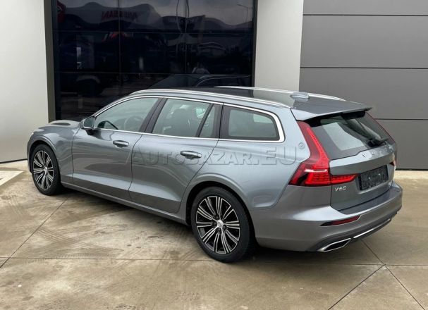 Volvo V60 D4 Inscription T8 140 kW image number 5