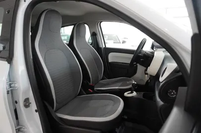 Car image 39