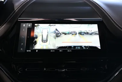 Car image 49