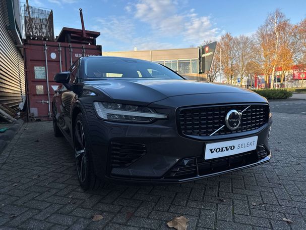 Volvo S60 AWD T6 257 kW image number 3