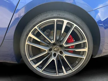 Car image 31