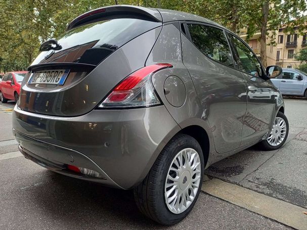 Lancia Ypsilon 51 kW image number 2