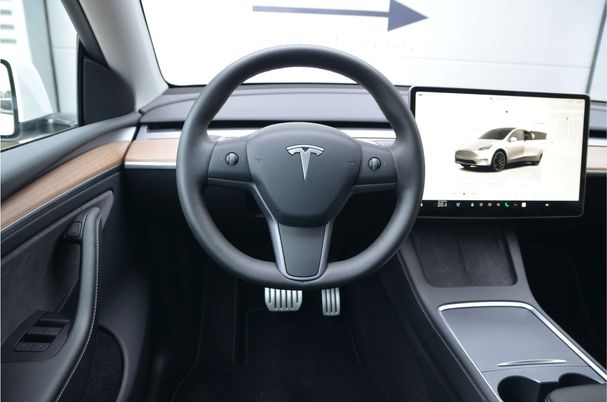 Tesla Model Y Performance AWD 341 kW image number 14