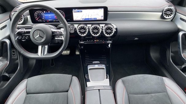 Mercedes-Benz CLA 220 140 kW image number 23