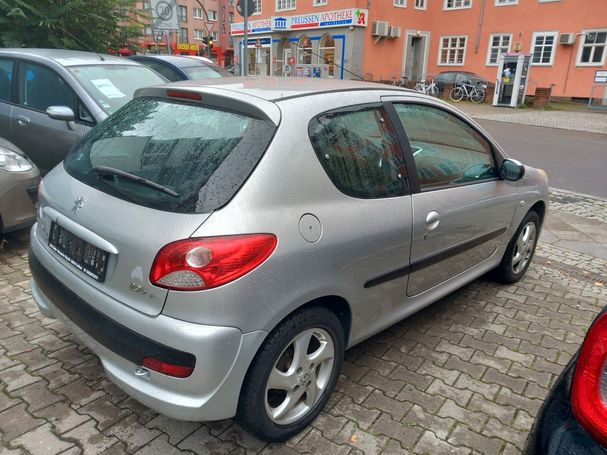 Peugeot 206 44 kW image number 7