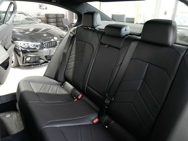 BMW 520d 145 kW image number 28