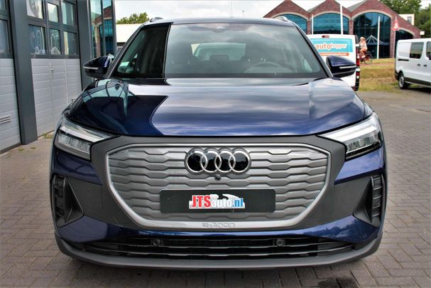 Audi Q4 35 e-tron 125 kW image number 2