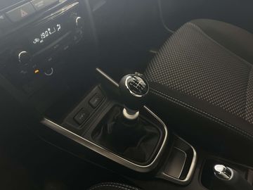 Car image 31