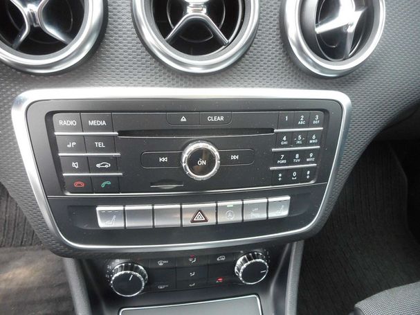 Mercedes-Benz A 160 75 kW image number 12