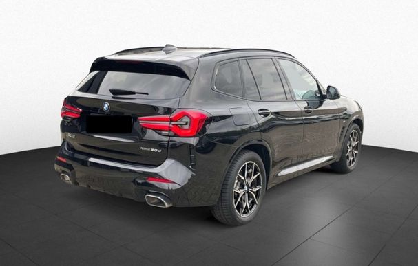 BMW X3 xDrive 210 kW image number 2